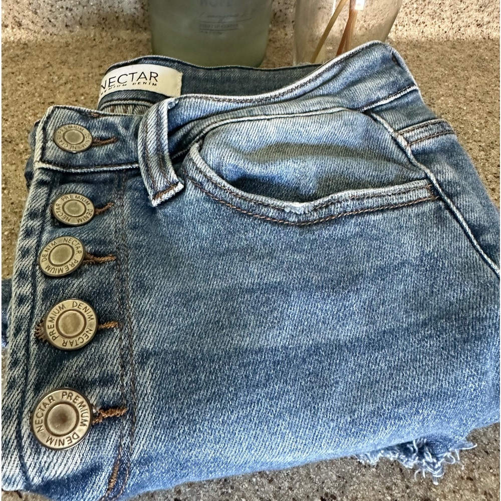 Nectar Jeans-Size 27! Like new and in great condition.